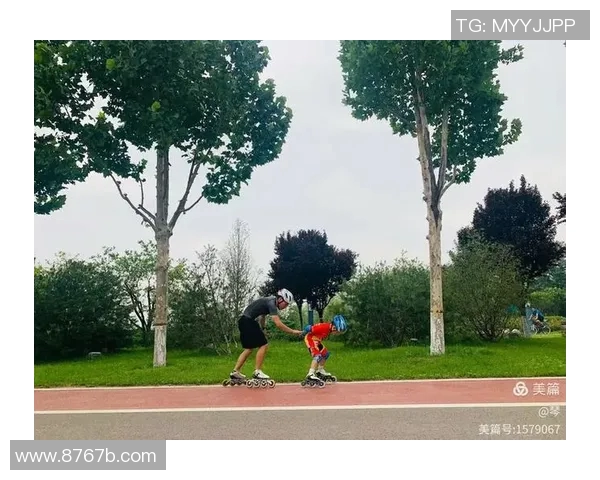 西安滑板队默契配合探秘:团队精神与技巧的完美结合 西安滑板队默契配合探秘:团队精神与技巧的完美结合