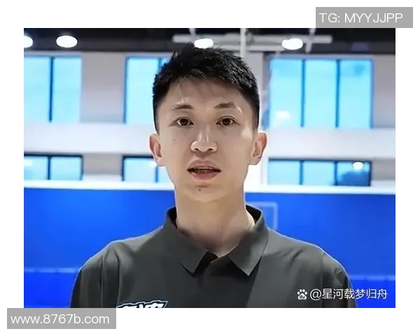 刘晓宇的篮球梦想与奋斗历程:从青涩少年到职业球员的蜕变之路 刘晓宇的篮球梦想与奋斗历程:从青涩少年到职业球员的蜕变之路