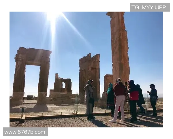 探索哈德森的魅力与历史:一段跨越时空的旅程与文化交融 探索哈德森的魅力与历史:一段跨越时空的旅程与文化交融