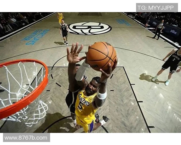 湖人对阵篮网精彩回顾NBA录像带你重温比赛瞬间 湖人对阵篮网精彩回顾NBA录像带你重温比赛瞬间