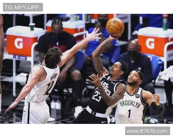 篮网与快船精彩对决在线回看全场比赛亮点与精彩瞬间汇总