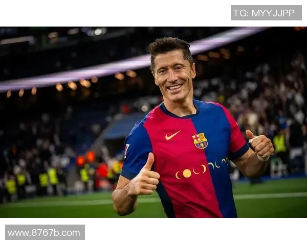 莱万带领球队再创辉煌赛季表现引发全球球迷热议与期待 莱万带领球队再创辉煌赛季表现引发全球球迷热议与期待