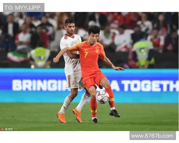 1516赛季勇士队对战醍醐队的精彩回顾与战术分析