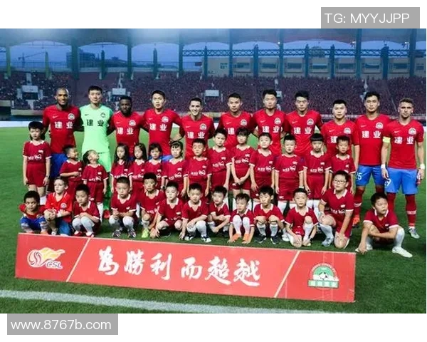 梅州球队迎战武汉卓尔激战在即球迷期待精彩对决与精彩表现